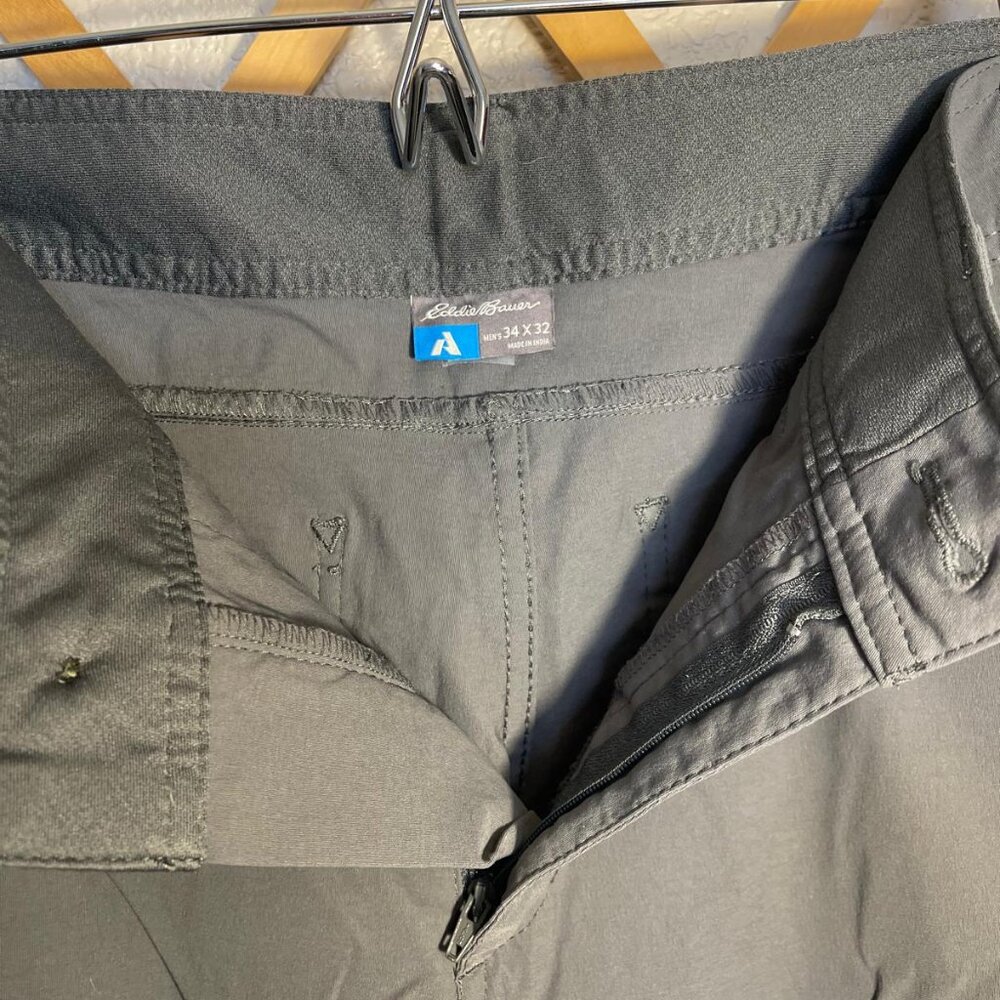 Eddie Bauer Men's grey hiking pant - Picture 2 of 3